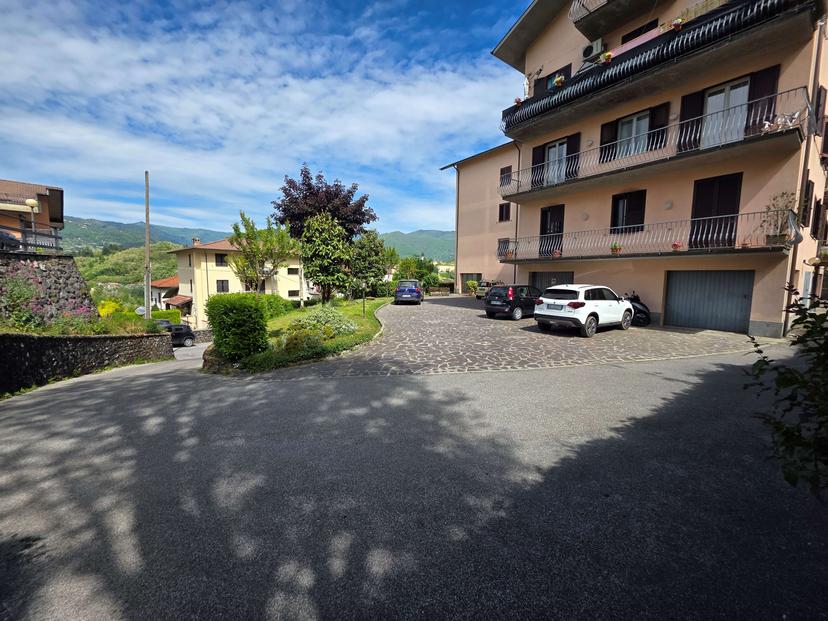 Appartamento in Via Debbia, Castelnuovo di Garfagnana — foto 3 di 5