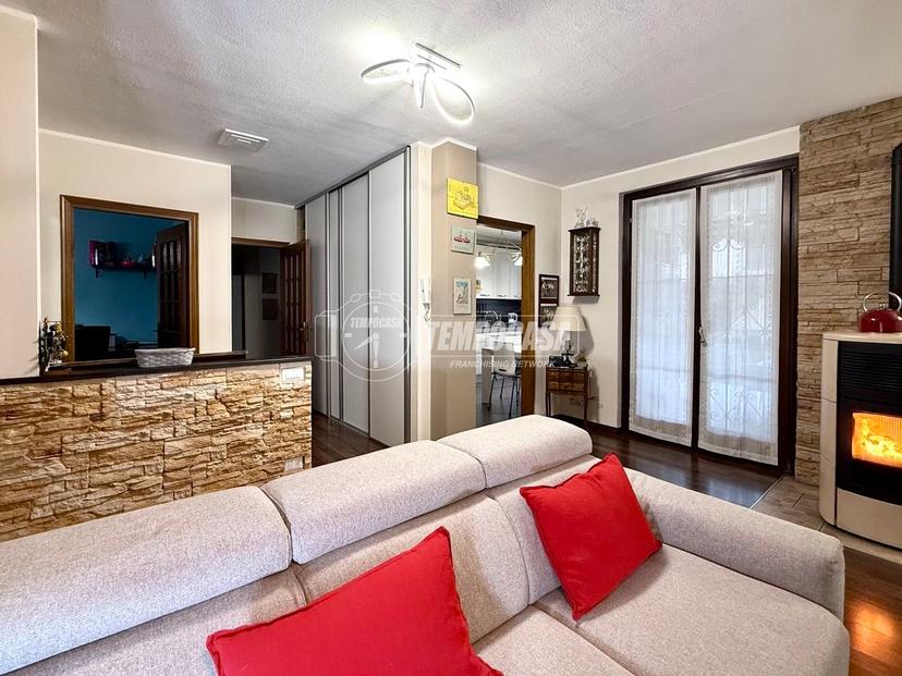 Villa a schiera in Via XXV Aprile 86, Lesmo — foto 3 di 5