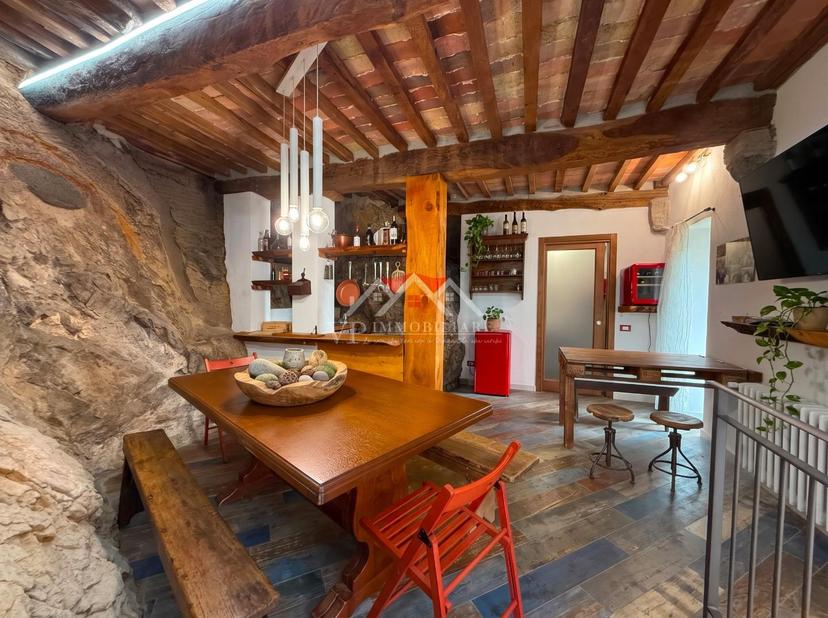 Monolocale, Castelnuovo di Val di Cecina — foto 4 di 5