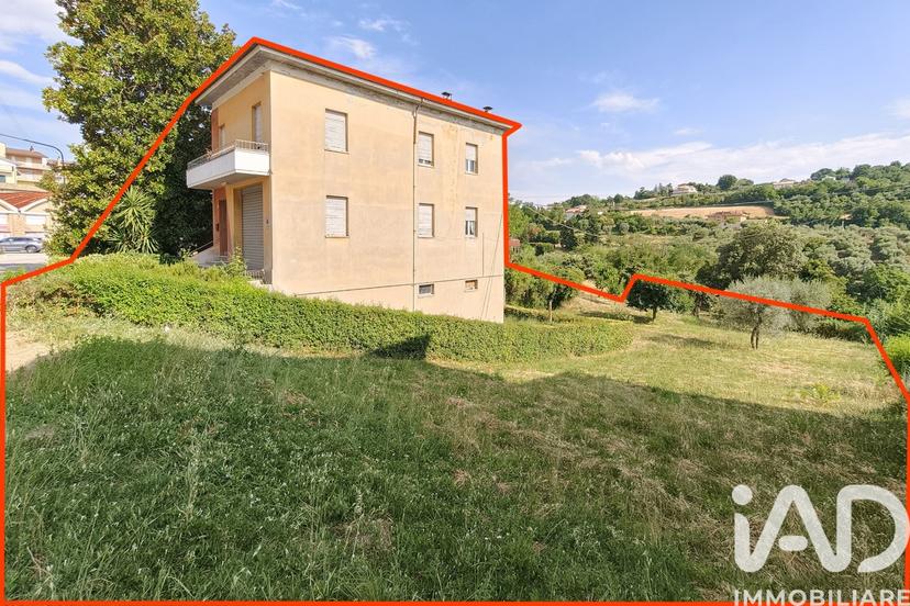 Villa in Viale Viale Trieste 52, Montottone — foto 2 di 5