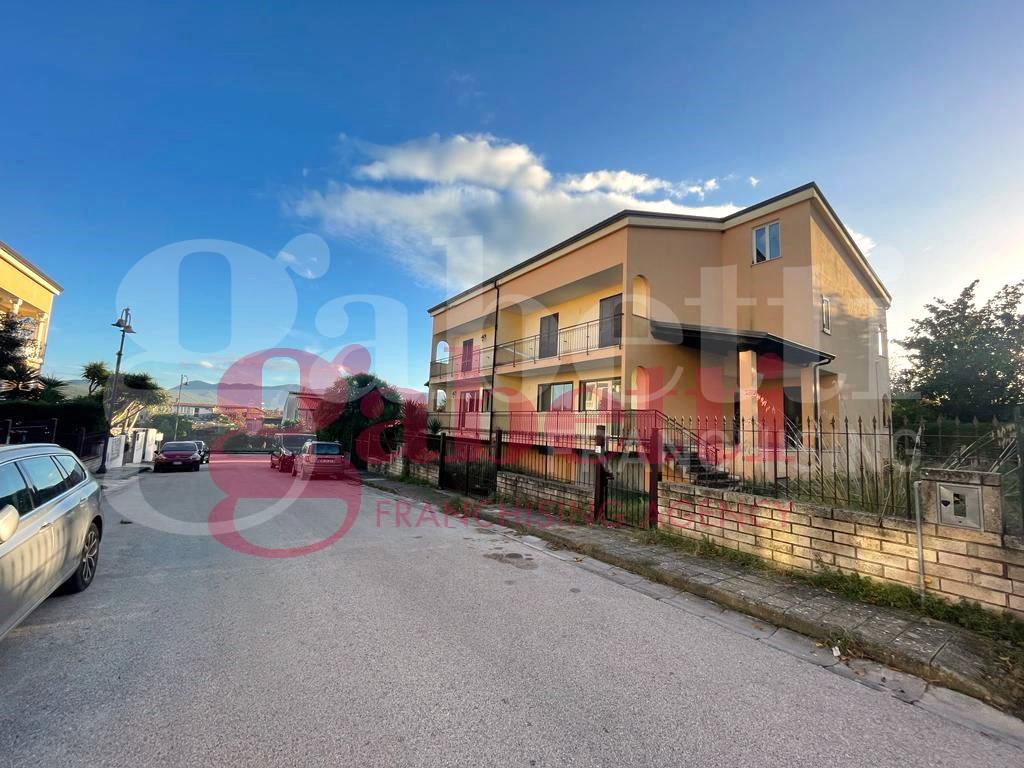 Villa in Via Padre Cipriano Caruso Snc, Pietravairano