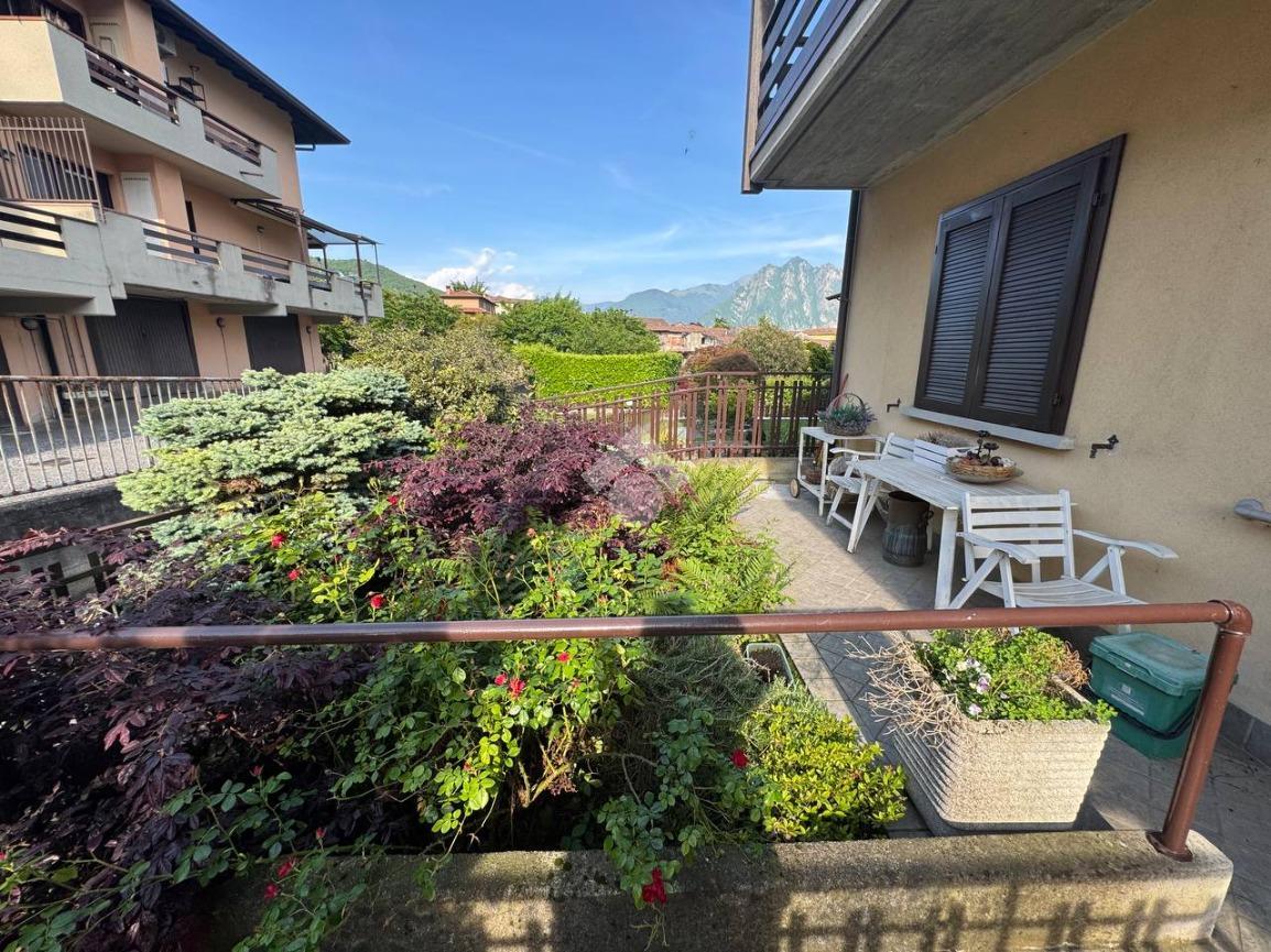 Villa a schiera in Via San Rocco, Solto Collina