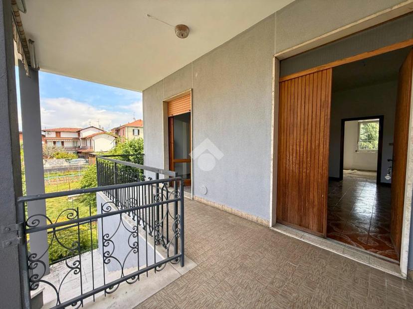 Villa in Via Andrea Fantoni 5, Dalmine — foto 4 di 5