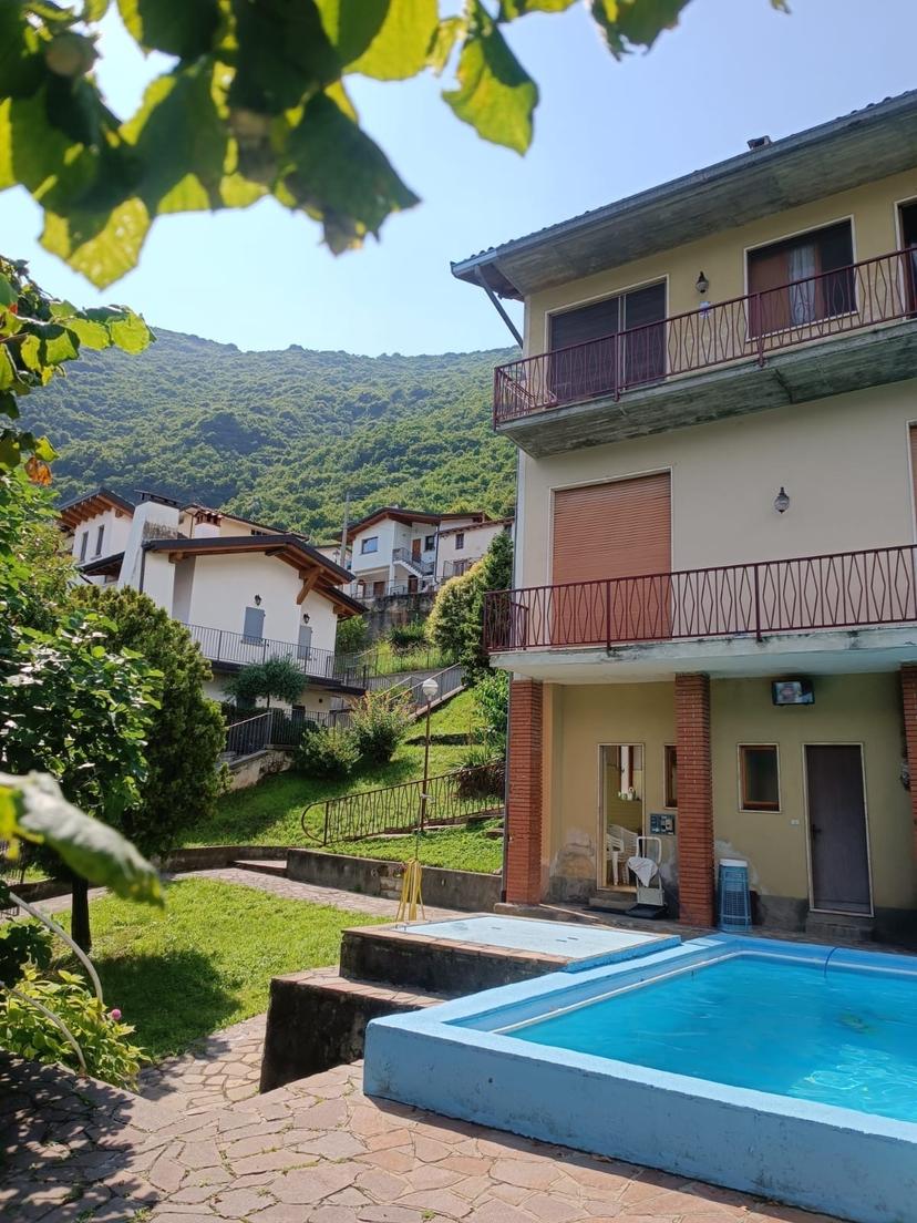 Appartamento in Via Don Giancarlo Pezzotta 297, Ranzanico — foto 2 di 5