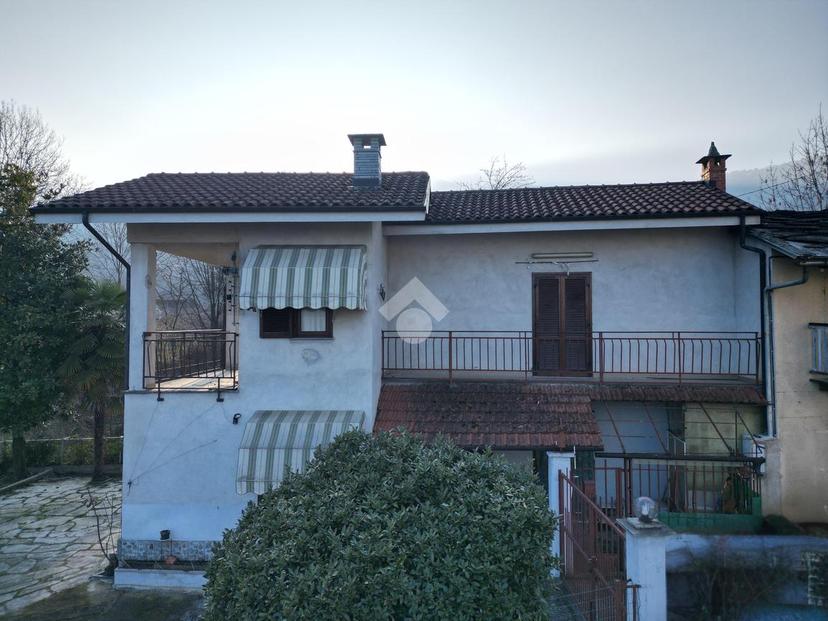 Casa indipendente in Via Cave 357, Bagnolo Piemonte — foto 3 di 5