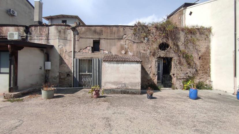 Rustico in Via Santa Maria della Consolazione 29, Maddaloni — foto 4 di 5
