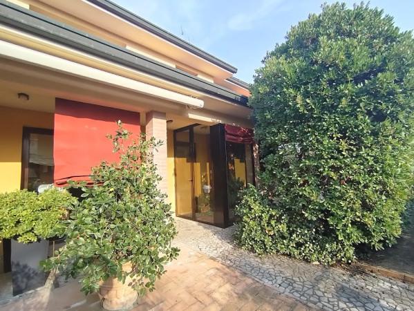 Villa bifamiliare in Via Sandro Pertini, Alfonsine — foto 2 di 5