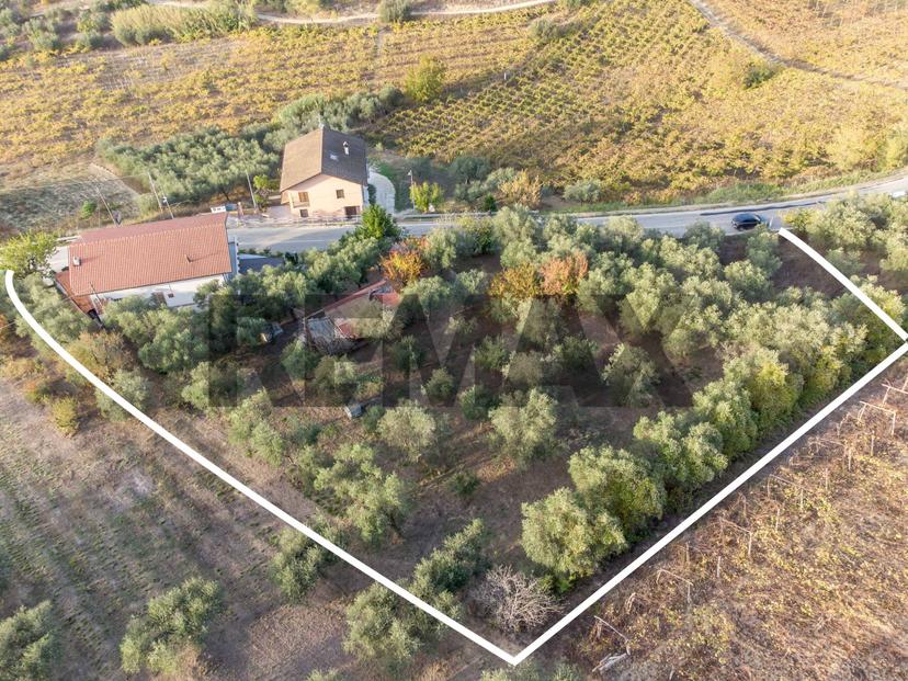 Villa in Contrada Montupoli Avenna 128, Miglianico — foto 2 di 5