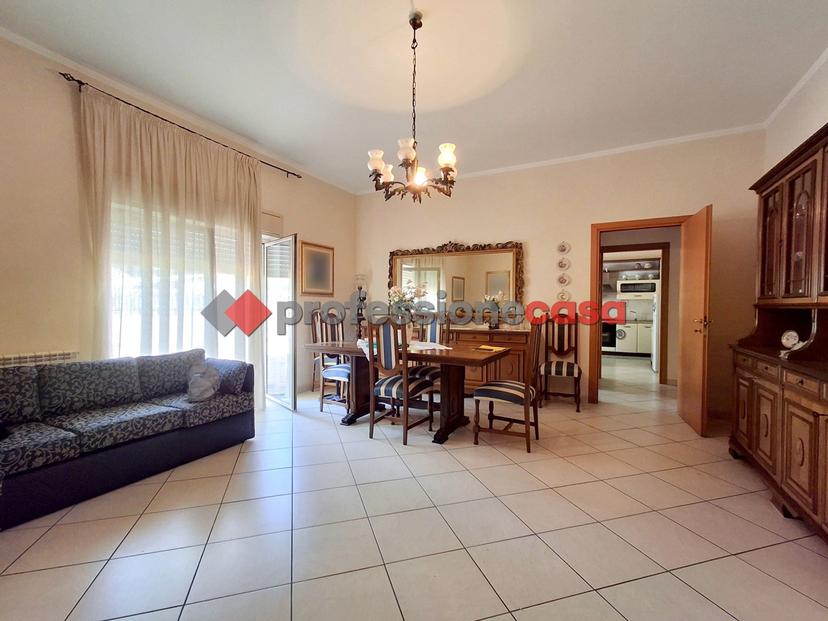 Appartamento in Via Re Martino 111, Catania