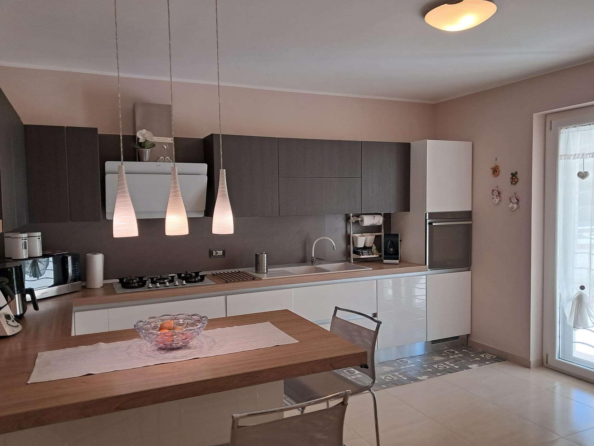 Villa in Via delle Acacie, Calvi Risorta