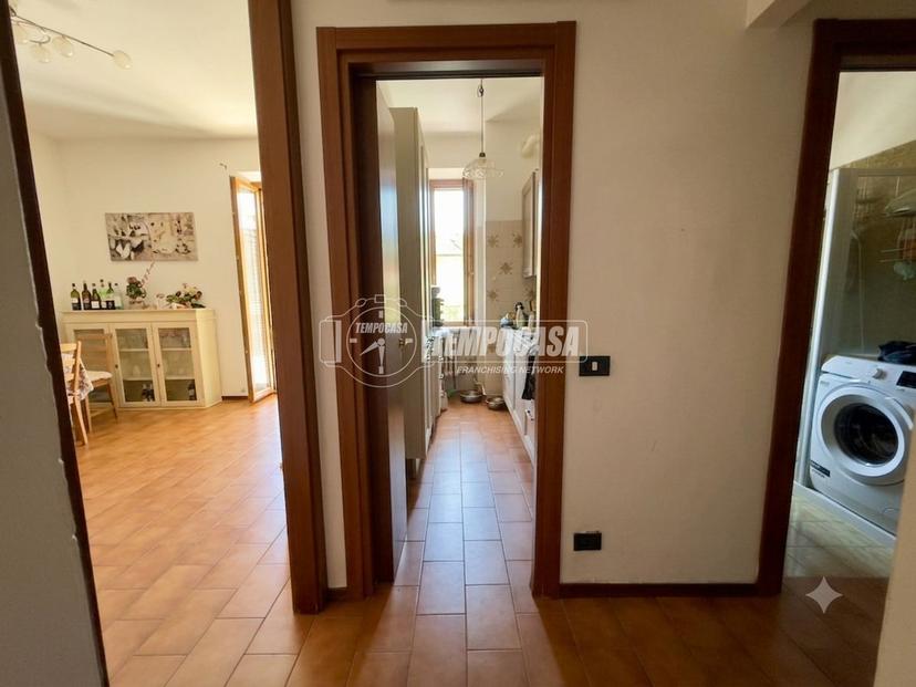 Trilocale in Viale Giuseppe Azari, Verbania — foto 3 di 5