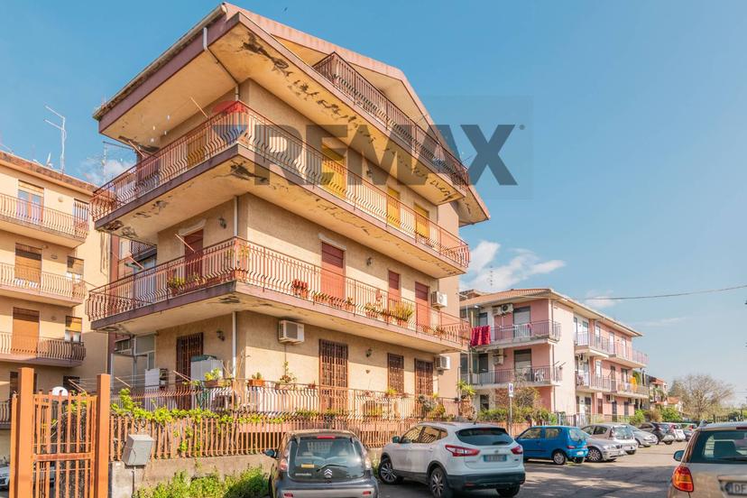 Attico in Via a. Cannavò 17, Aci Sant'Antonio — foto 3 di 5