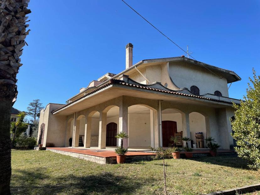 Villa in Contrada San Donato, Monteprandone — foto 3 di 5