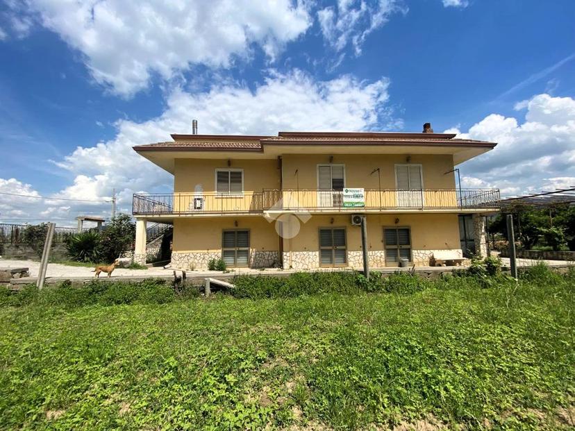 Villa in Via Masseria Ferrara 9, San Felice a Cancello — foto 4 di 5
