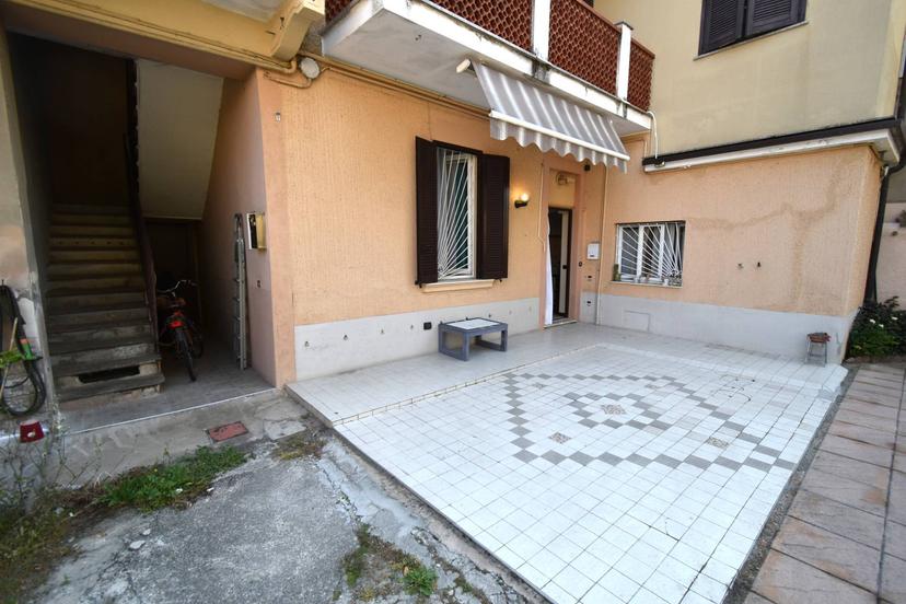 Bilocale in Via Obizzone 18, Bernareggio