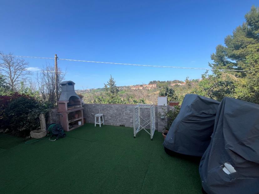 Villa in Strada Frazione Varano, Ancona — foto 4 di 5