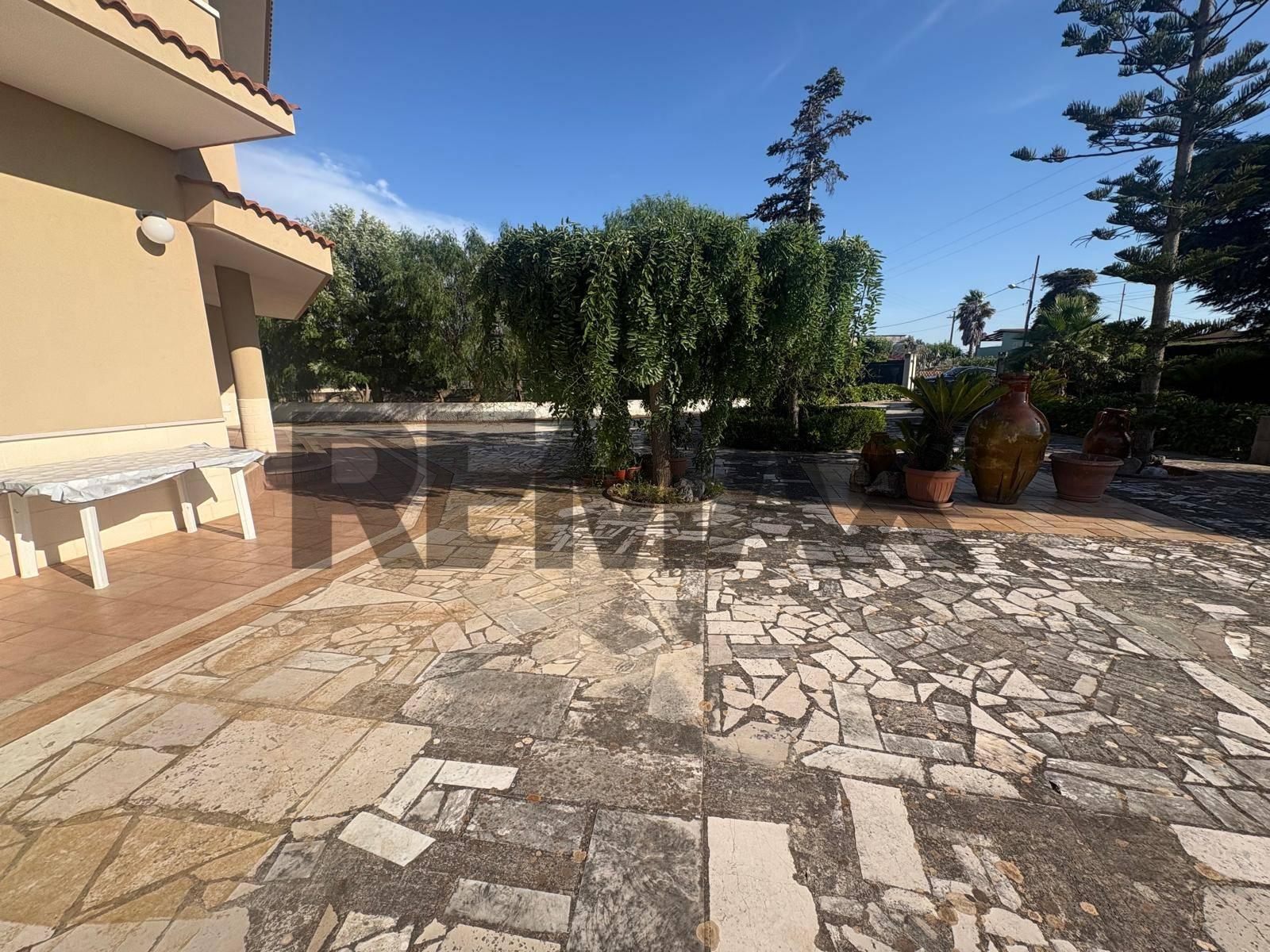 Villa, San Vito dei Normanni