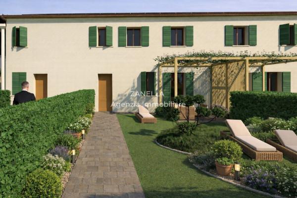 Villa a schiera in Via Brenta 34, Castelfranco Veneto