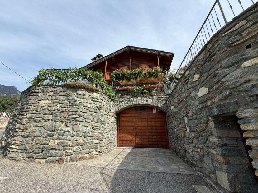 Villa unifamiliare, Châtillon — foto 3 di 5