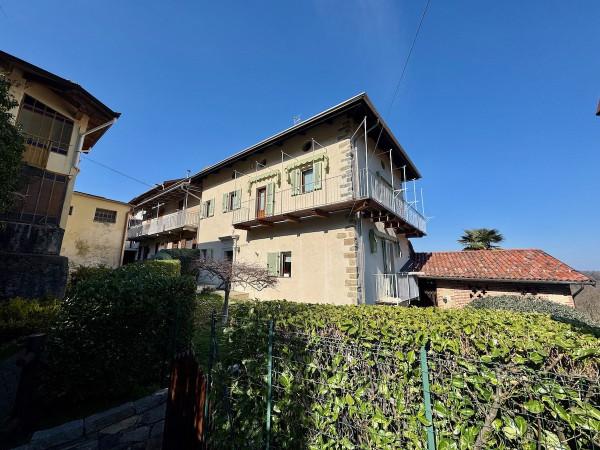 Villa a schiera in Via 25 Aprile 91, Zumaglia