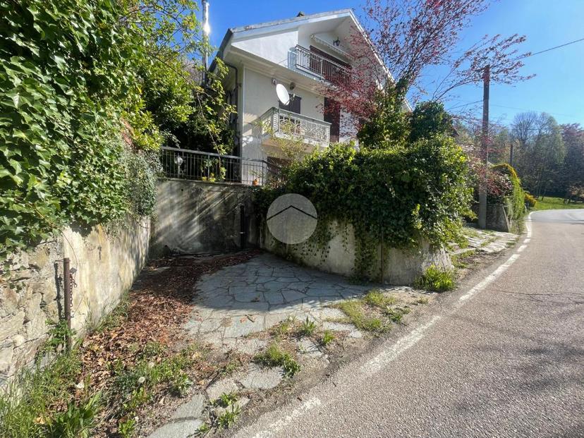Villa in Borgata Levrette 7, Valgioie — foto 2 di 5