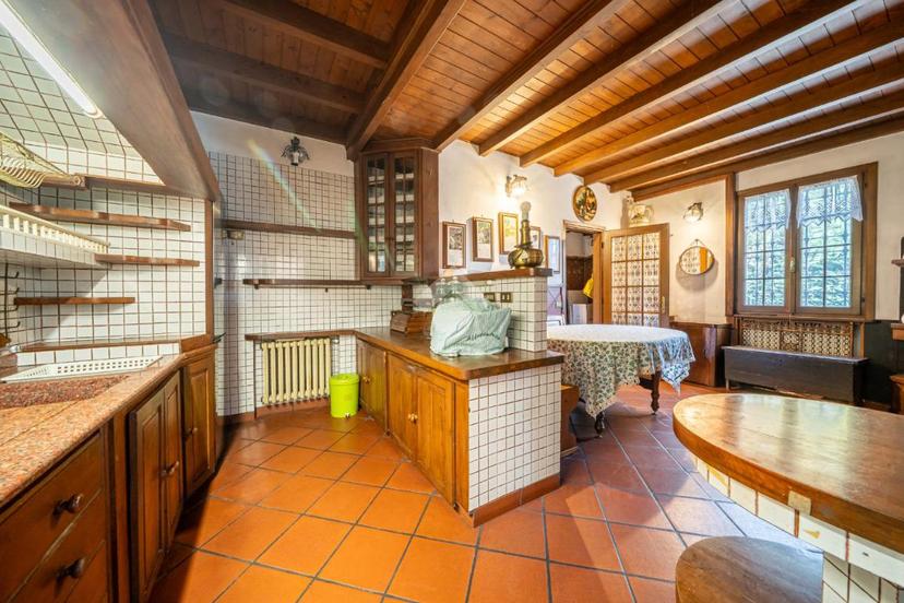 Casa indipendente in Via Fratelli Cervi 284, Reggio nell'Emilia — foto 4 di 5