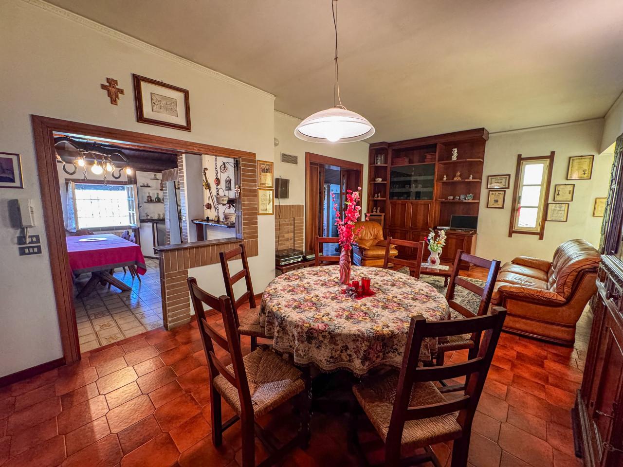 Casa indipendente in Via Roma, Borgo Veneto