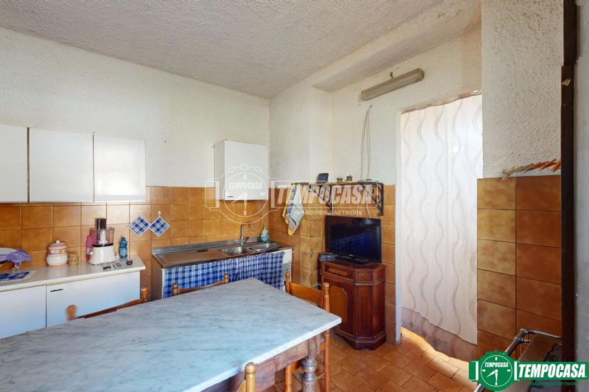 Villa a schiera in Via Stadano 15, Aulla — foto 3 di 5