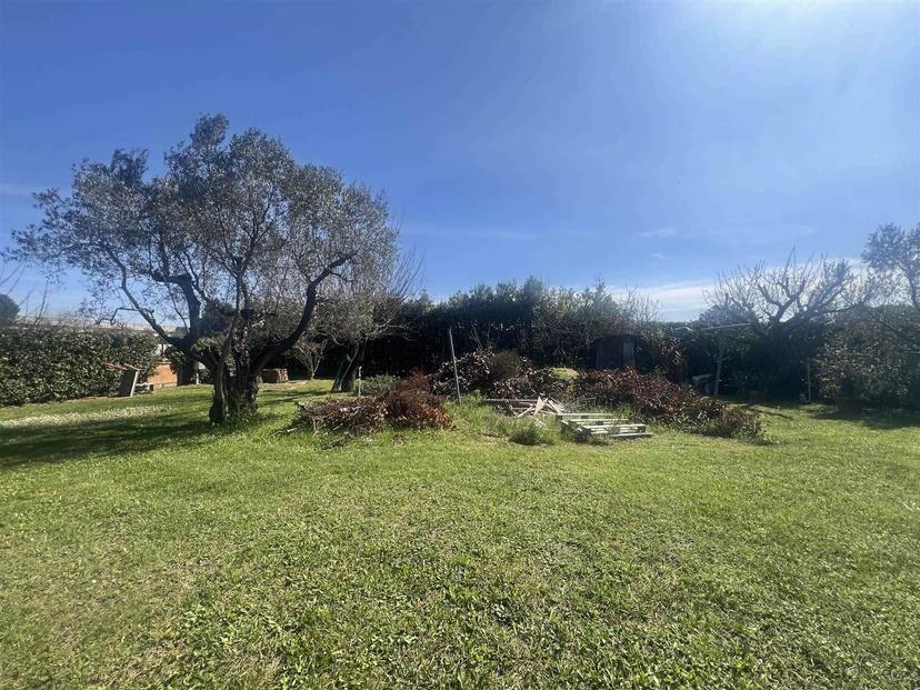 Villa bifamiliare in Via Po, Castagneto Carducci — foto 5 di 5