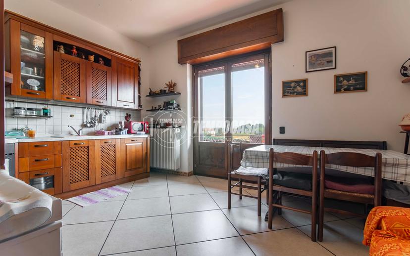 Villa a schiera in Via Rossini 38, Guanzate — foto 2 di 5