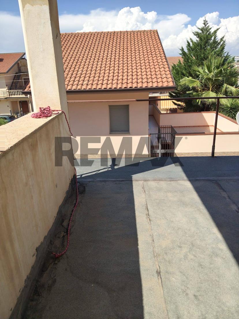 Casa indipendente in Via Alcide De Gasperi 9, San Michele di Ganzaria — foto 3 di 5