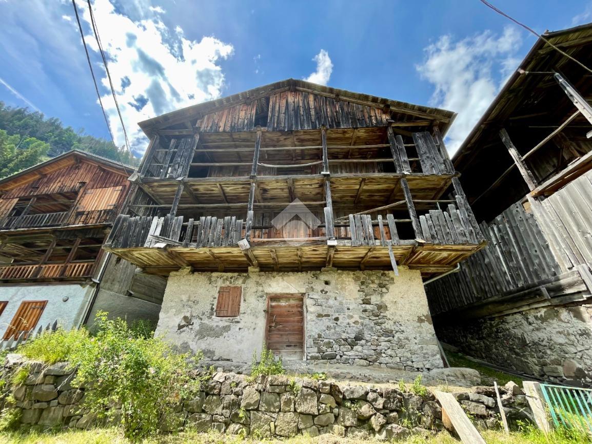 Rustico in Via Caracoi Agoin 1, Rocca Pietore