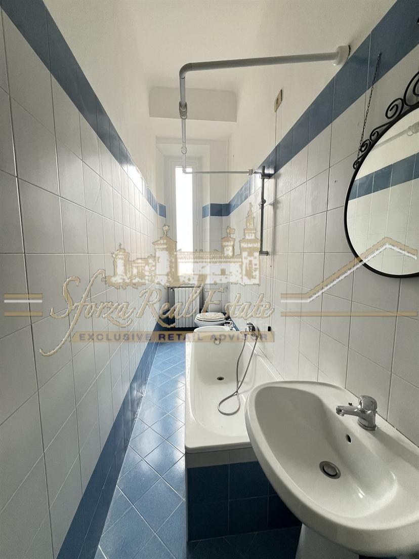 Trilocale in Via Spartaco, Milano