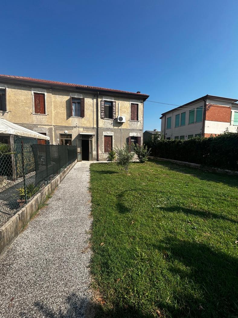 Casa indipendente in Bottrighe Via Dante, Adria — foto 3 di 5