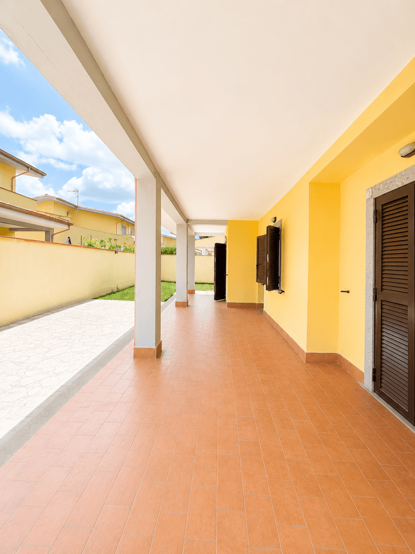 Casa indipendente in Viale Roma 202, Anzio — foto 2 di 5