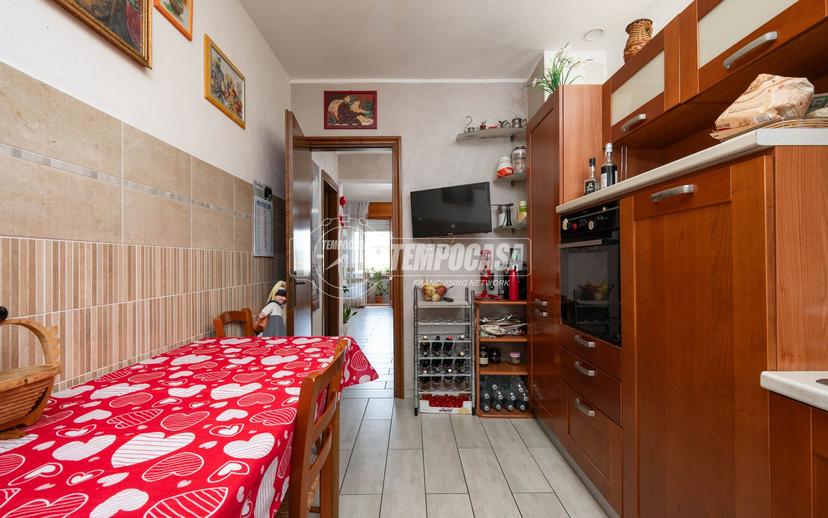 Trilocale in Via Pietri 19/a, Castellarano — foto 3 di 5