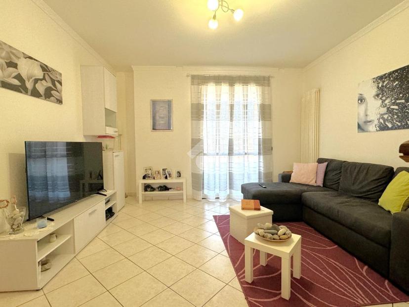 Trilocale in Via Seneca 30, Reggio nell'Emilia — foto 5 di 5