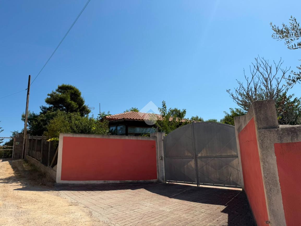 Casa indipendente in Strada Comunale Platamona 81, Sassari
