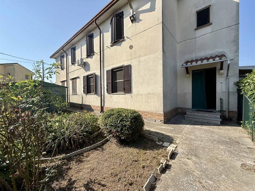 Quadrilocale in Via Fratelli Rosselli 5, Alfonsine — foto 2 di 5