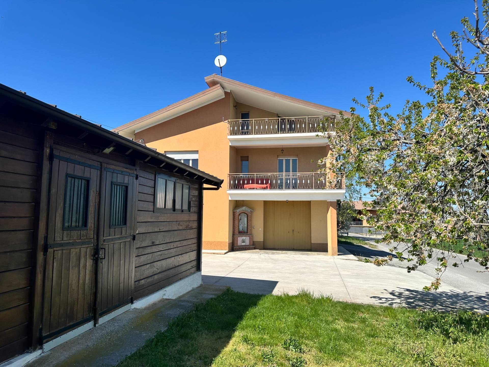 Casa indipendente in Via San Gottardo 4, Villanova Mondovì
