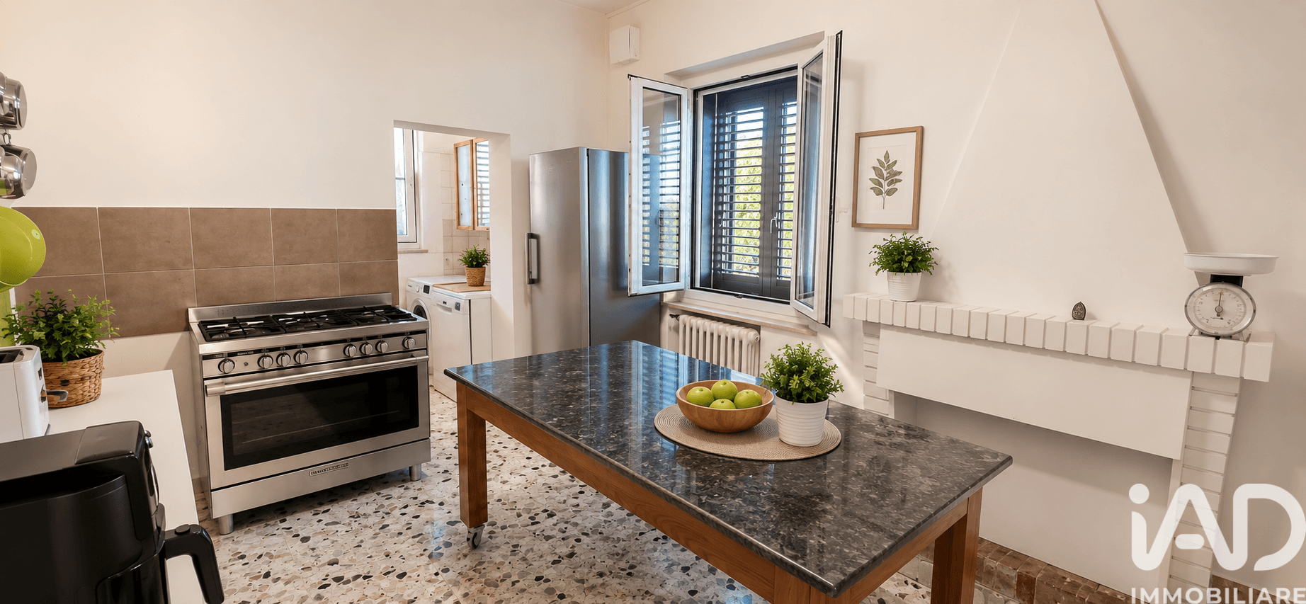 Appartamento in Via Contrada San Silvestro 24, Cupra Marittima