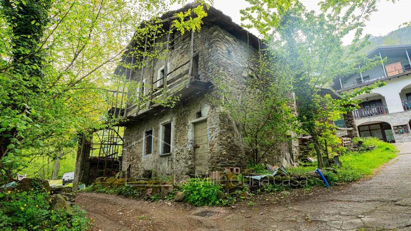 Rustico in Via Biasett, Colico — foto 2 di 5