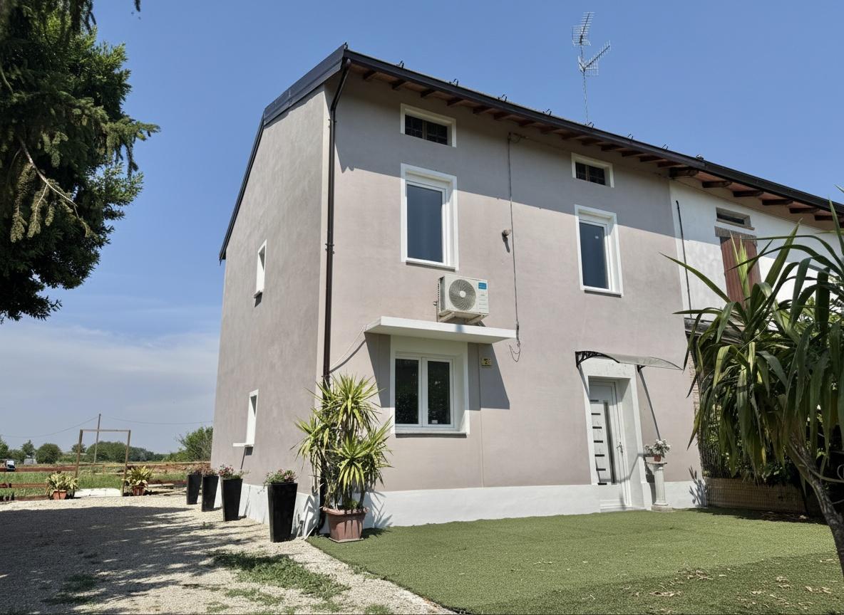 Villa in Strada Cinta Rigosa N. 1, Roccabianca