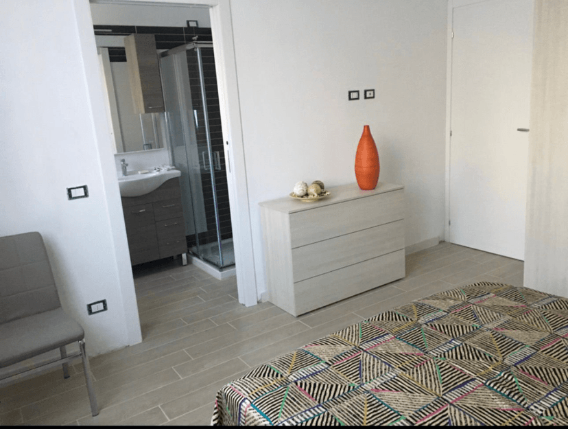 Stanza in appartamento in Via Giovanbattista Pergolesi, Monza — foto 3 di 5