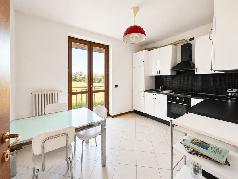 Trilocale in Via Gardesana 49, Rezzato