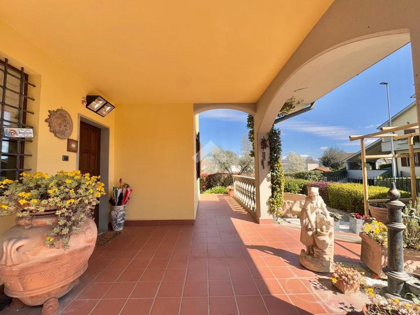 Villa in Via Masaccio 24, Poggio a Caiano — foto 3 di 5