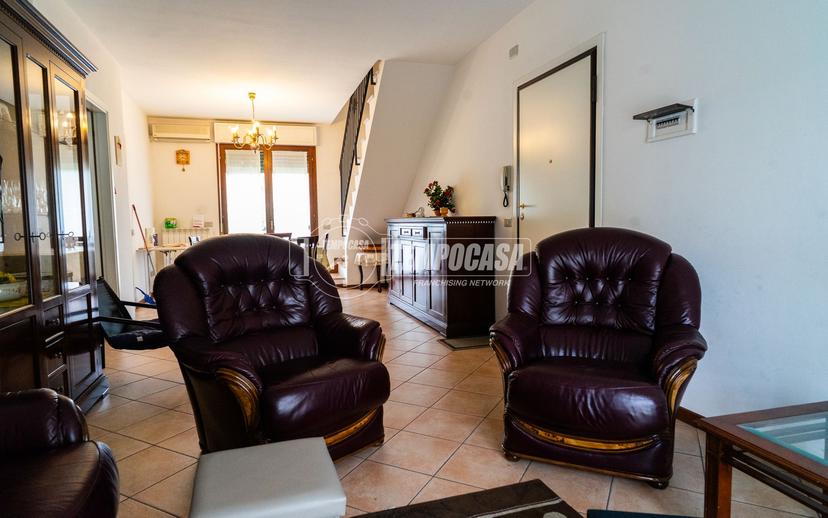 Appartamento in Via Giovanni Branca, Fano