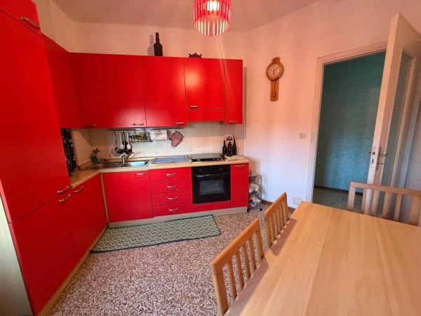 Trilocale in Via Rivodora 2, San Mauro Torinese