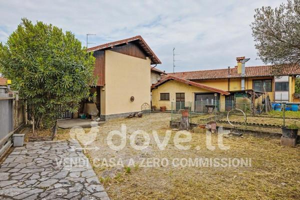 Villa in Piazza Matteotti 10, Angera — foto 4 di 5