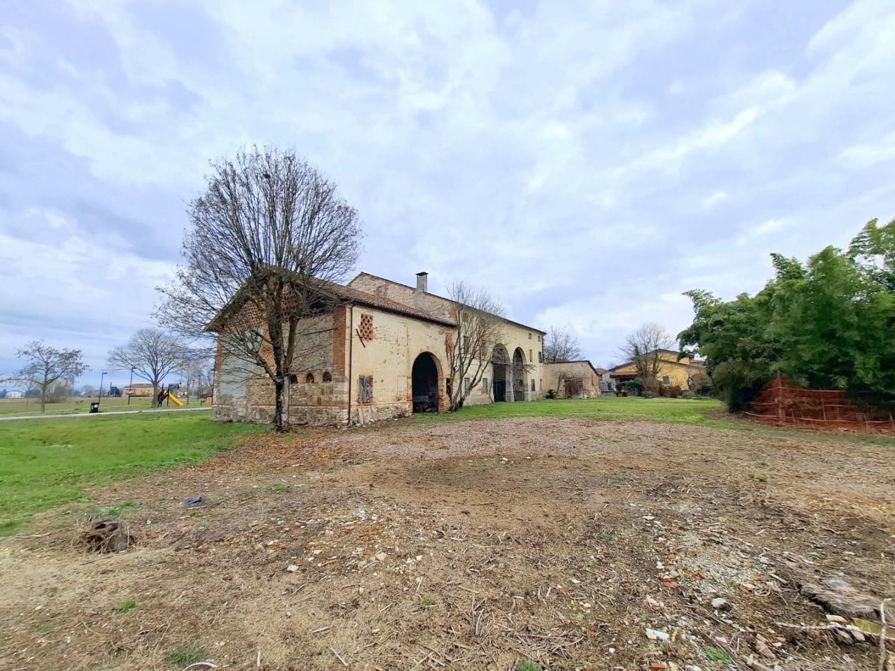 Rustico in Via San Francesco, Rovolon